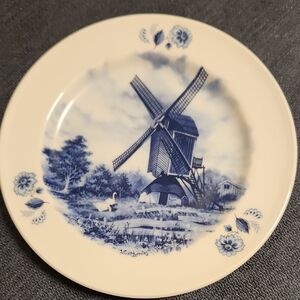 Delft Blaw Holland Hand Decorated  Desert Plate 7" Diam